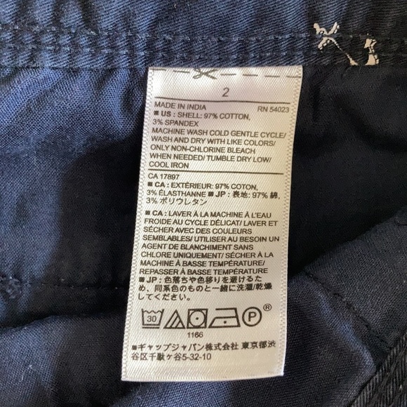 Banana Republic Shorts - Picture 3 of 7